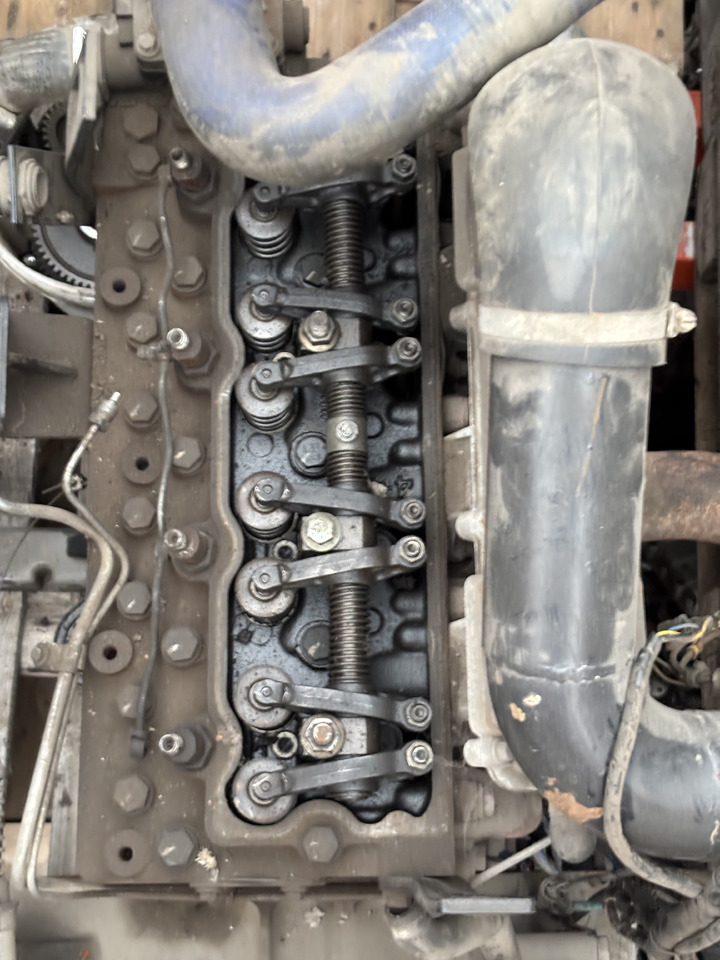 Perkins AP - 1004.40 AR, AS - 1004.42 Silnik Kolektor Miska Olejowa Klawiatura CZĘŚCI - Двигатель и запчасти для Строительной техники: фото 2 Perkins AP - 1004.40 AR, AS - 1004.42 Silnik Kolektor Miska Olejowa Klawiatura CZĘŚCI - Двигатель и запчасти для Строительной техники: фото 2