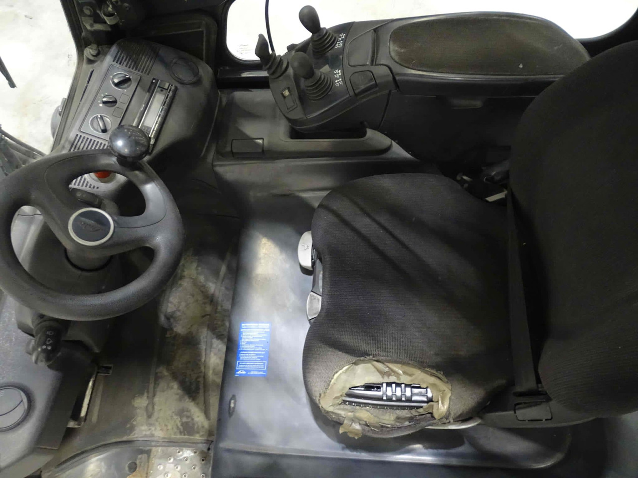 Linde E25L-01 - Электропогрузчик: фото 4 Linde E25L-01 - Электропогрузчик: фото 4