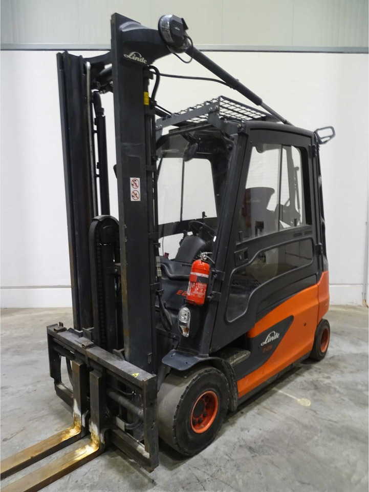 Linde E25L-01 - Электропогрузчик: фото 1 Linde E25L-01 - Электропогрузчик: фото 1