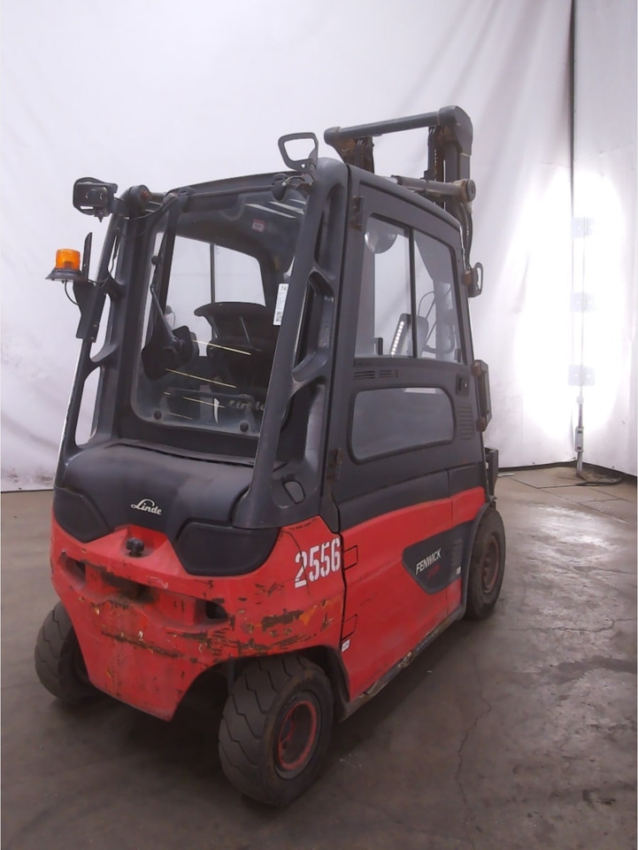 Linde E25L-01 - Электропогрузчик: фото 3 Linde E25L-01 - Электропогрузчик: фото 3