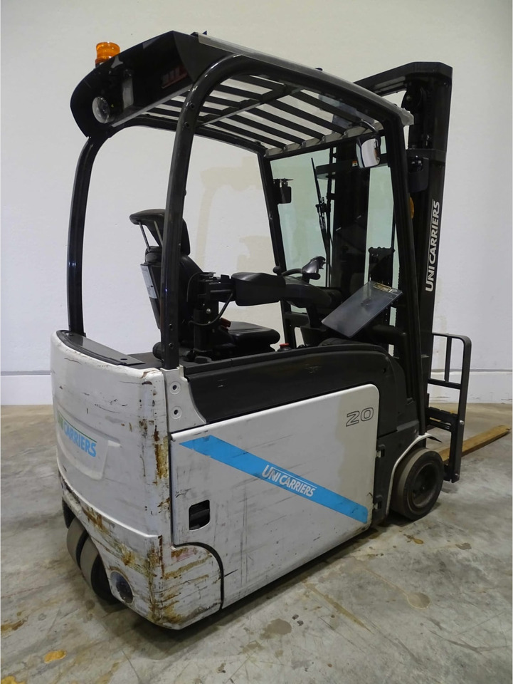 Unicarriers AG2N1L20Q - Электропогрузчик: фото 3 Unicarriers AG2N1L20Q - Электропогрузчик: фото 3