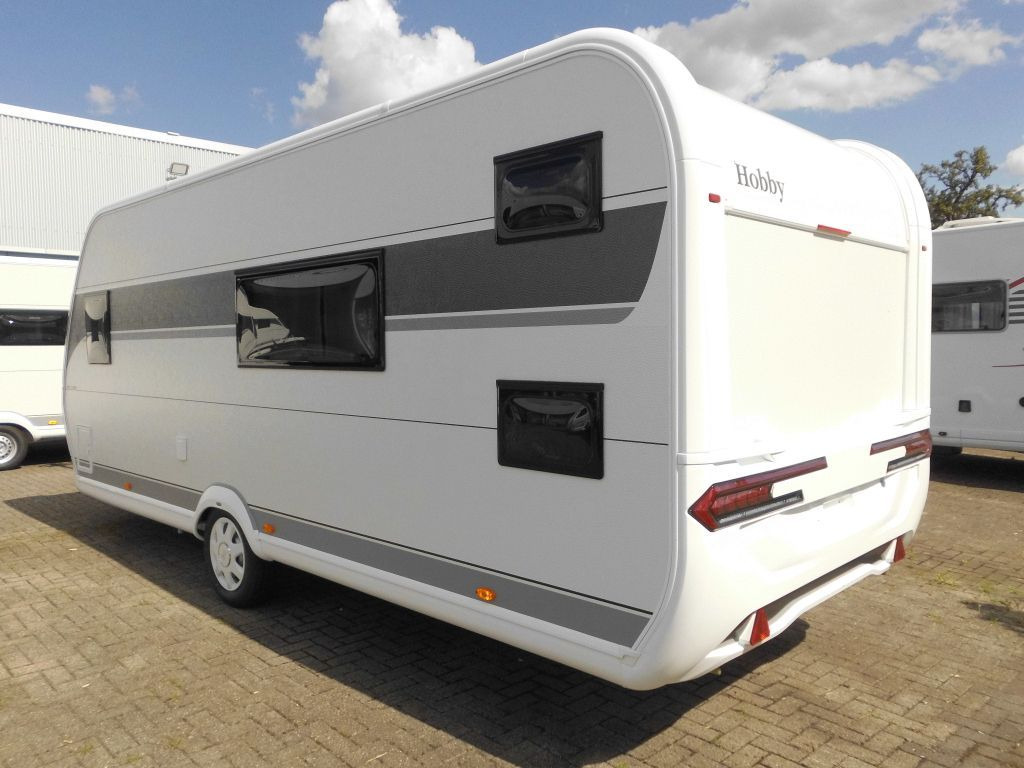 Hobby De Luxe 540 KMFe 2026 GARAGE AUTARK 1800kg. - Прицеп дача: фото 3 Hobby De Luxe 540 KMFe 2026 GARAGE AUTARK 1800kg. - Прицеп дача: фото 3