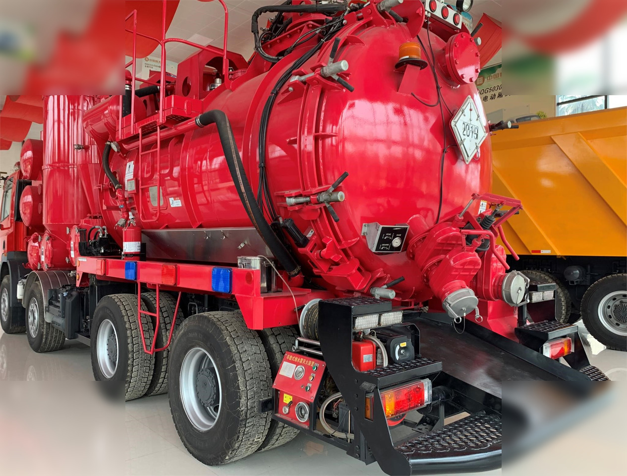 2016 PRESVAC 3150 - Ассенизатор: фото 3 2016 PRESVAC 3150 - Ассенизатор: фото 3