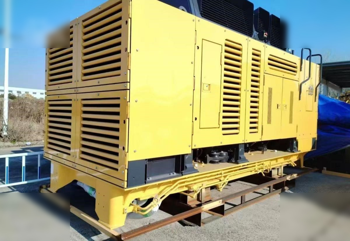 2024 KOMATSU PC2000-11 - Гусеничный экскаватор: фото 4 2024 KOMATSU PC2000-11 - Гусеничный экскаватор: фото 4