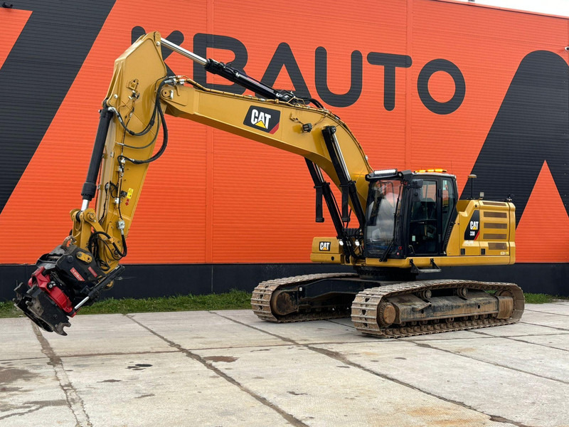 Caterpillar 330 3D / ROTOTILT / AC / CENTRAL LUBRICATION - Гусеничный экскаватор: фото 1 Caterpillar 330 3D / ROTOTILT / AC / CENTRAL LUBRICATION - Гусеничный экскаватор: фото 1