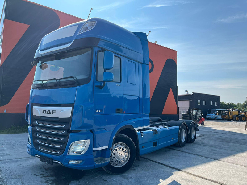 DAF XF 530 6x2 CHASSIS L=6120 mm - Грузовик-шасси: фото 2 DAF XF 530 6x2 CHASSIS L=6120 mm - Грузовик-шасси: фото 2