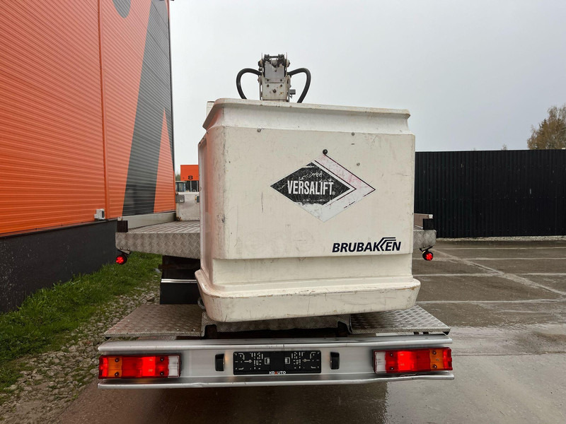 Грузовик, Автоманипулятор Mercedes-Benz Atego 918 4x4 VERSALIFT VST-237-NF / 13,5 m: фото 7