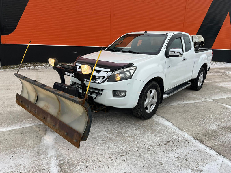 Isuzu D-max 4x4 SNOW PLOW & SPREADER - Легковой автомобиль: фото 2 Isuzu D-max 4x4 SNOW PLOW & SPREADER - Легковой автомобиль: фото 2