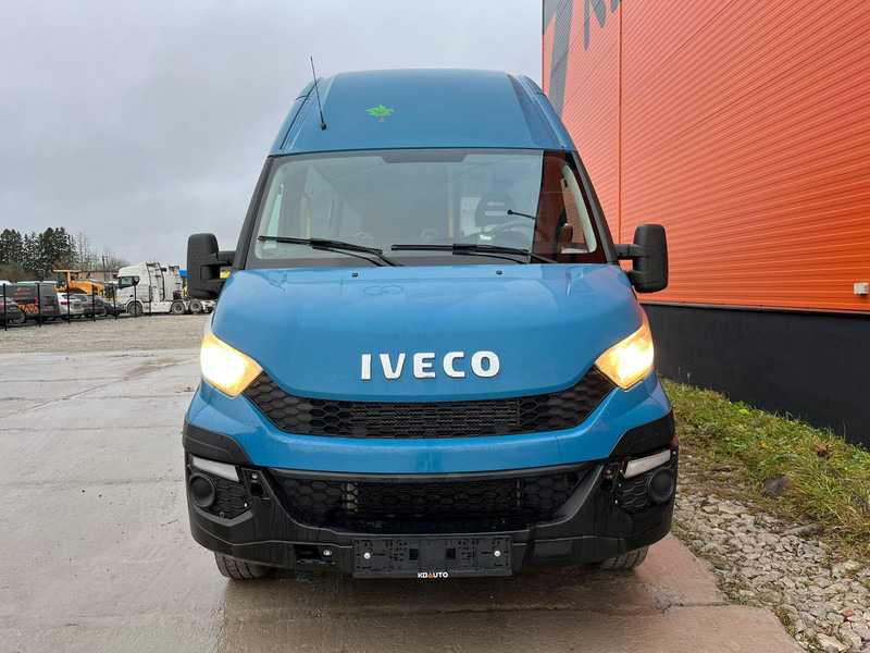 Iveco Daily 50C17 5 PCS AVAILABLE / EURO 6 / 18 SEATS + 8 STANDING / AC / AUXILIARY HEATING - Пригородный автобус: фото 2 Iveco Daily 50C17 5 PCS AVAILABLE / EURO 6 / 18 SEATS + 8 STANDING / AC / AUXILIARY HEATING - Пригородный автобус: фото 2