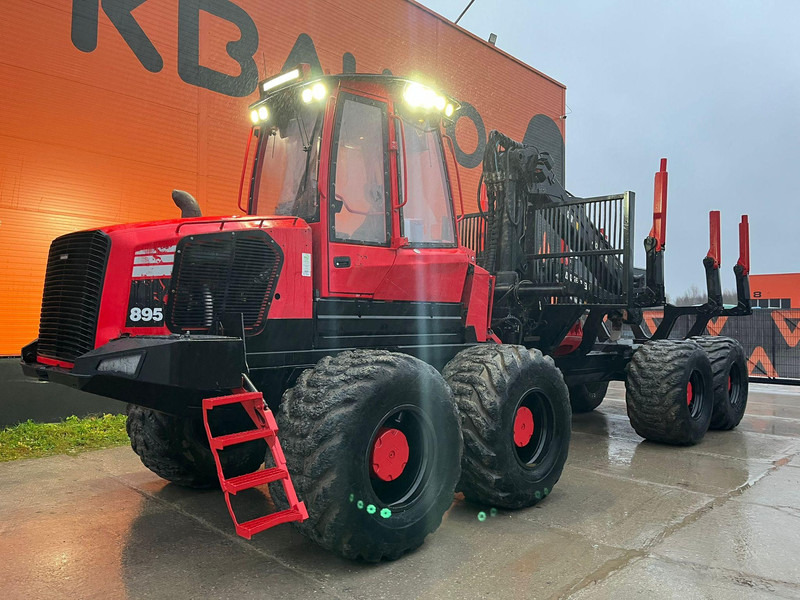 Komatsu 895 8x8 LOADFLEX / CRANE 165F - Лесной прицеп: фото 2 Komatsu 895 8x8 LOADFLEX / CRANE 165F - Лесной прицеп: фото 2