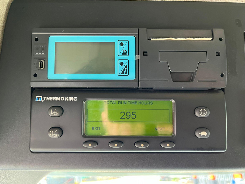 Рефрижератор Mercedes-Benz Actros 1827 4x2 TK UT SPECTRUM / BOX L=8429 mm: фото 14 Рефрижератор Mercedes-Benz Actros 1827 4x2 TK UT SPECTRUM / BOX L=8429 mm: фото 14