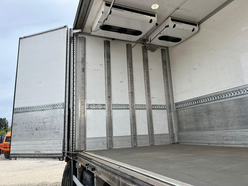 Рефрижератор Mercedes-Benz Actros 1827 4x2 TK UT SPECTRUM / BOX L=8429 mm: фото 10 Рефрижератор Mercedes-Benz Actros 1827 4x2 TK UT SPECTRUM / BOX L=8429 mm: фото 10