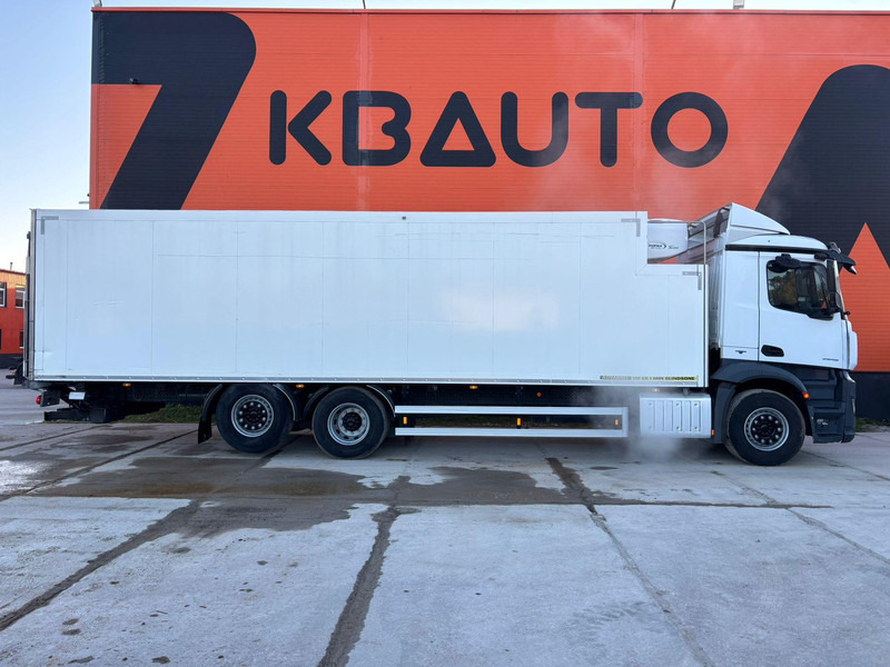 Mercedes-Benz Antos 2545 6x2*4 SUPRA 850 / BOX L=9489 mm / LOW MILEAGE ! - Рефрижератор: фото 4 Mercedes-Benz Antos 2545 6x2*4 SUPRA 850 / BOX L=9489 mm / LOW MILEAGE ! - Рефрижератор: фото 4