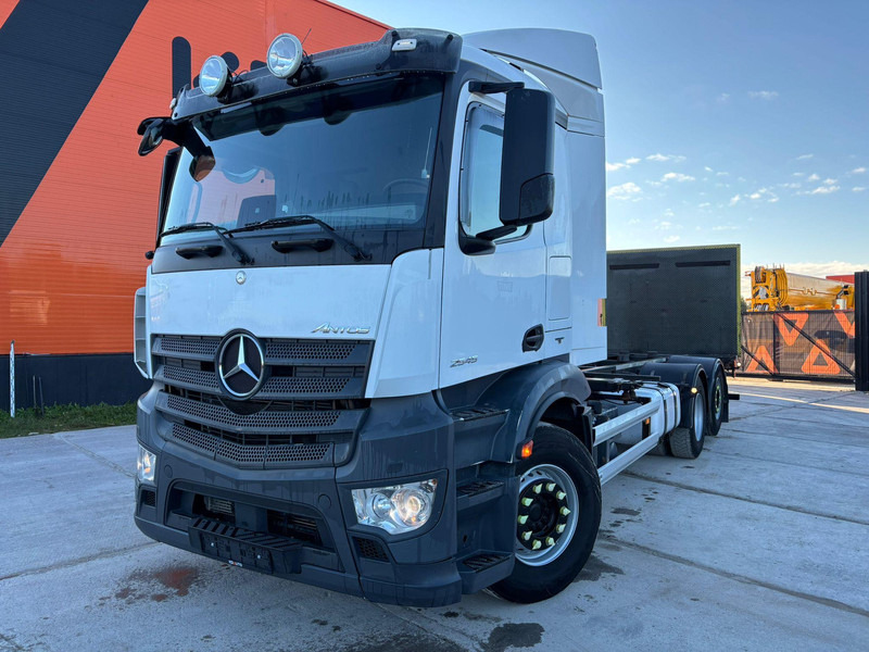 Mercedes-Benz Antos 2545 6x2 RETARDER / CHASSIS L=7812 mm - Грузовик-шасси: фото 2 Mercedes-Benz Antos 2545 6x2 RETARDER / CHASSIS L=7812 mm - Грузовик-шасси: фото 2