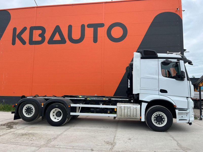 Mercedes-Benz Arocs 2542 6x2*4 JOAB 20 ton / L=5400 mm - Крюковой мультилифт: фото 5 Mercedes-Benz Arocs 2542 6x2*4 JOAB 20 ton / L=5400 mm - Крюковой мультилифт: фото 5