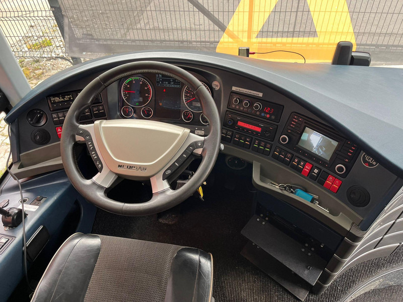 Двухэтажный автобус Neoplan SKYLINER L 6x2*4 77 SEATS / AC / AUXILIARY HEATING / WC: фото 10 Двухэтажный автобус Neoplan SKYLINER L 6x2*4 77 SEATS / AC / AUXILIARY HEATING / WC: фото 10