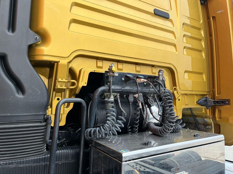 MAN TGX 28.510 6x2 TWIN BED GX CAB / INTARDER / DOUBLE BOGIE в лизинг MAN TGX 28.510 6x2 TWIN BED GX CAB / INTARDER / DOUBLE BOGIE: фото 14 MAN TGX 28.510 6x2 TWIN BED GX CAB / INTARDER / DOUBLE BOGIE в лизинг MAN TGX 28.510 6x2 TWIN BED GX CAB / INTARDER / DOUBLE BOGIE: фото 14