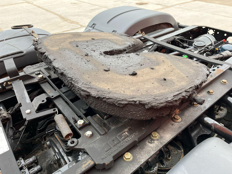 MAN TGX 28.510 6x2 TWIN BED GX CAB / INTARDER / DOUBLE BOGIE в лизинг MAN TGX 28.510 6x2 TWIN BED GX CAB / INTARDER / DOUBLE BOGIE: фото 11 MAN TGX 28.510 6x2 TWIN BED GX CAB / INTARDER / DOUBLE BOGIE в лизинг MAN TGX 28.510 6x2 TWIN BED GX CAB / INTARDER / DOUBLE BOGIE: фото 11