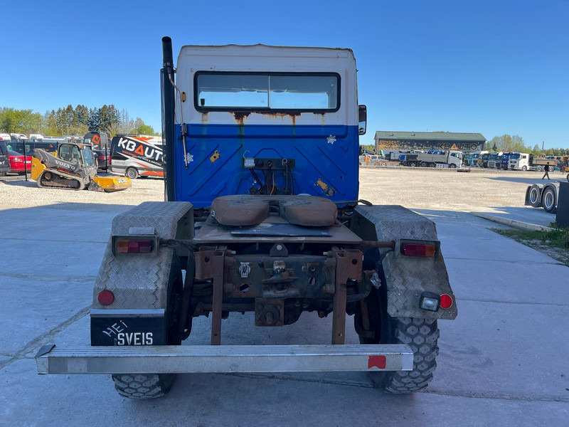 Тягач Mercedes-Benz Unimog U130 4x4: фото 7