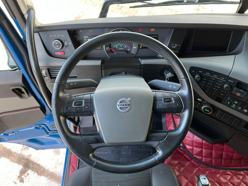 Volvo FH 540 8x4 PK 110002 + JIB + WINCH / COMBI / PLATFORM L=3662 mm в лизинг Volvo FH 540 8x4 PK 110002 + JIB + WINCH / COMBI / PLATFORM L=3662 mm: фото 17