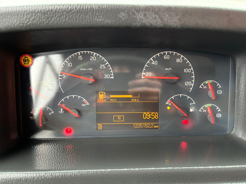 Пригородный автобус Volvo B7RLE 8900 4x2 48 SEATS / AC / AUXILIARY HEATER: фото 11 Пригородный автобус Volvo B7RLE 8900 4x2 48 SEATS / AC / AUXILIARY HEATER: фото 11