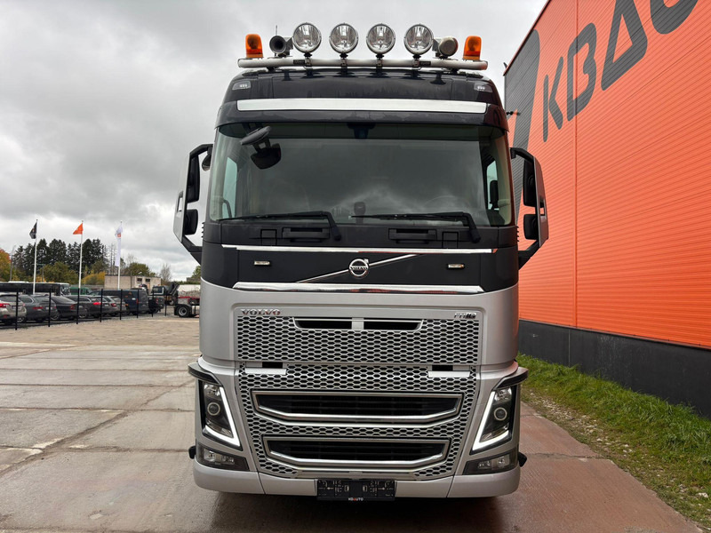 Volvo FH 16 650 8x4*4 PALFINGER PK 33002 EH / PLATFORM L=6779 mm - Грузовик бортовой/ Платформа, Автоманипулятор: фото 3 Volvo FH 16 650 8x4*4 PALFINGER PK 33002 EH / PLATFORM L=6779 mm - Грузовик бортовой/ Платформа, Автоманипулятор: фото 3