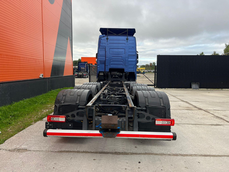 Volvo FH 500 8x4*4 GLOBE XL / RETARDER / CHASSIS L=7589 mm в лизинг Volvo FH 500 8x4*4 GLOBE XL / RETARDER / CHASSIS L=7589 mm: фото 6