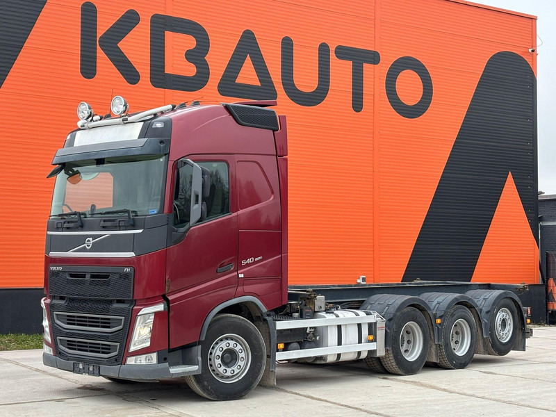 Volvo FH 540 8x4*4 CHASSIS L=6124 mm - Грузовик-шасси: фото 1 Volvo FH 540 8x4*4 CHASSIS L=6124 mm - Грузовик-шасси: фото 1