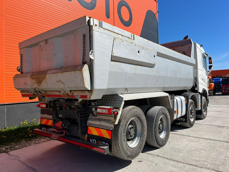 Volvo FH 540 8x4 RETARDER / TANDEM AXLE LIFT / BIG AXLES / BOX L=5704 mm - Самосвал: фото 5 Volvo FH 540 8x4 RETARDER / TANDEM AXLE LIFT / BIG AXLES / BOX L=5704 mm - Самосвал: фото 5