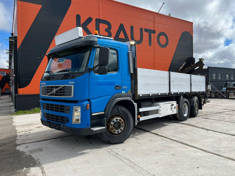 Volvo FM 9 300 6x2*4 HIAB 085D-3 / PLATFORM L=6320 mm - Грузовик бортовой/ Платформа, Автоманипулятор: фото 2 Volvo FM 9 300 6x2*4 HIAB 085D-3 / PLATFORM L=6320 mm - Грузовик бортовой/ Платформа, Автоманипулятор: фото 2