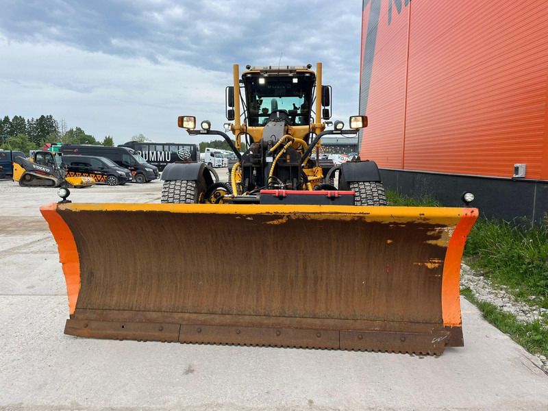 Volvo G946 LEICA 3D / AC / CENTRAL LUBRICATION / FULL REBUILD GEARBOX WITH WARRANTY / NEW CLUTCH - Грейдер: фото 2 Volvo G946 LEICA 3D / AC / CENTRAL LUBRICATION / FULL REBUILD GEARBOX WITH WARRANTY / NEW CLUTCH - Грейдер: фото 2