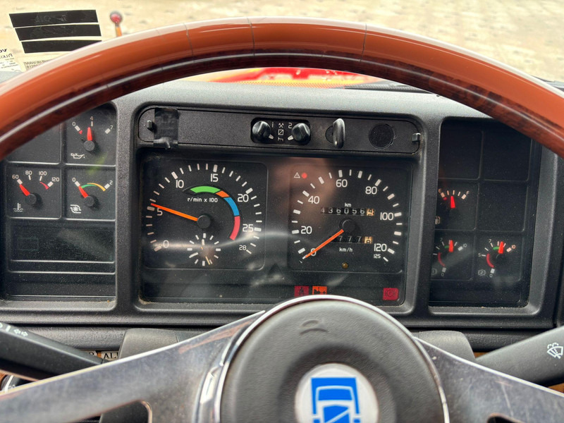 Volvo NH 12 460 6x4 Vulcan V-70 / 2x SEPSON 20 / 30 ton WINCH в лизинг Volvo NH 12 460 6x4 Vulcan V-70 / 2x SEPSON 20 / 30 ton WINCH: фото 18