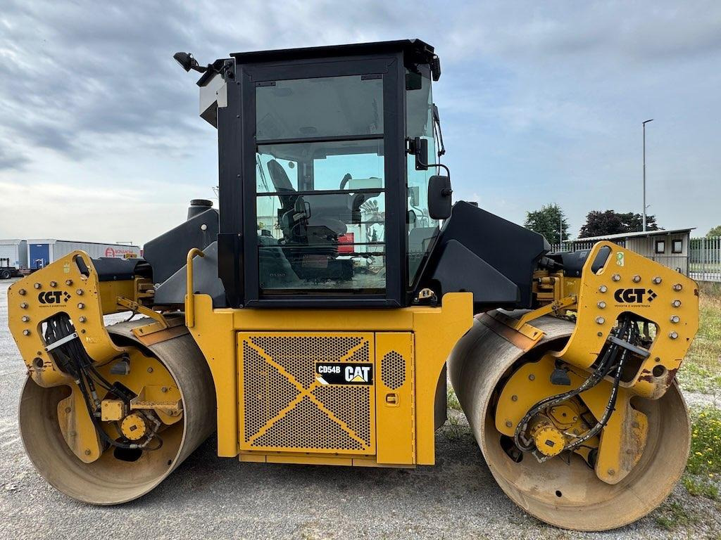 Caterpillar CD54B - Дорожный каток: фото 5 Caterpillar CD54B - Дорожный каток: фото 5