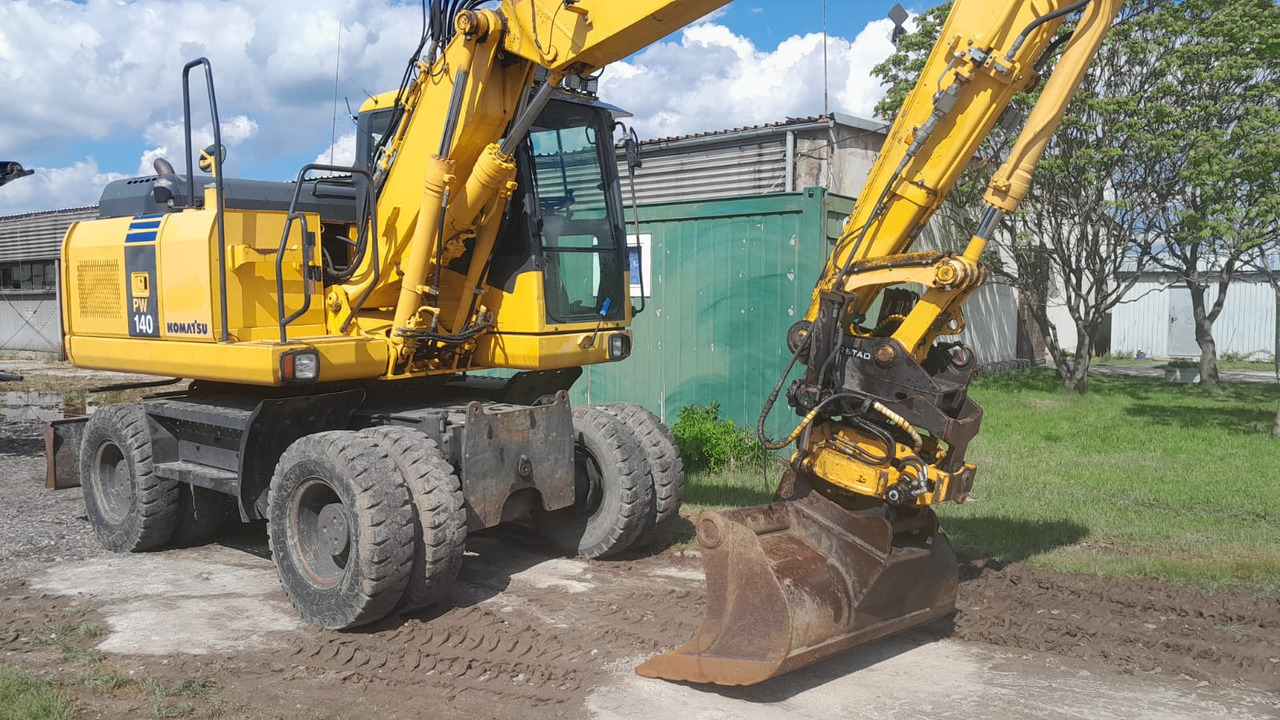 KOMATSU PW 140-7 - Колёсный экскаватор: фото 4 KOMATSU PW 140-7 - Колёсный экскаватор: фото 4
