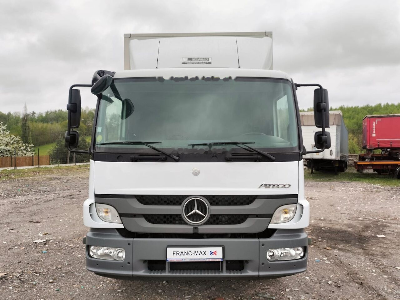 Mercedes-Benz ATEGO 1329 - Изотермический грузовик: фото 1 Mercedes-Benz ATEGO 1329 - Изотермический грузовик: фото 1