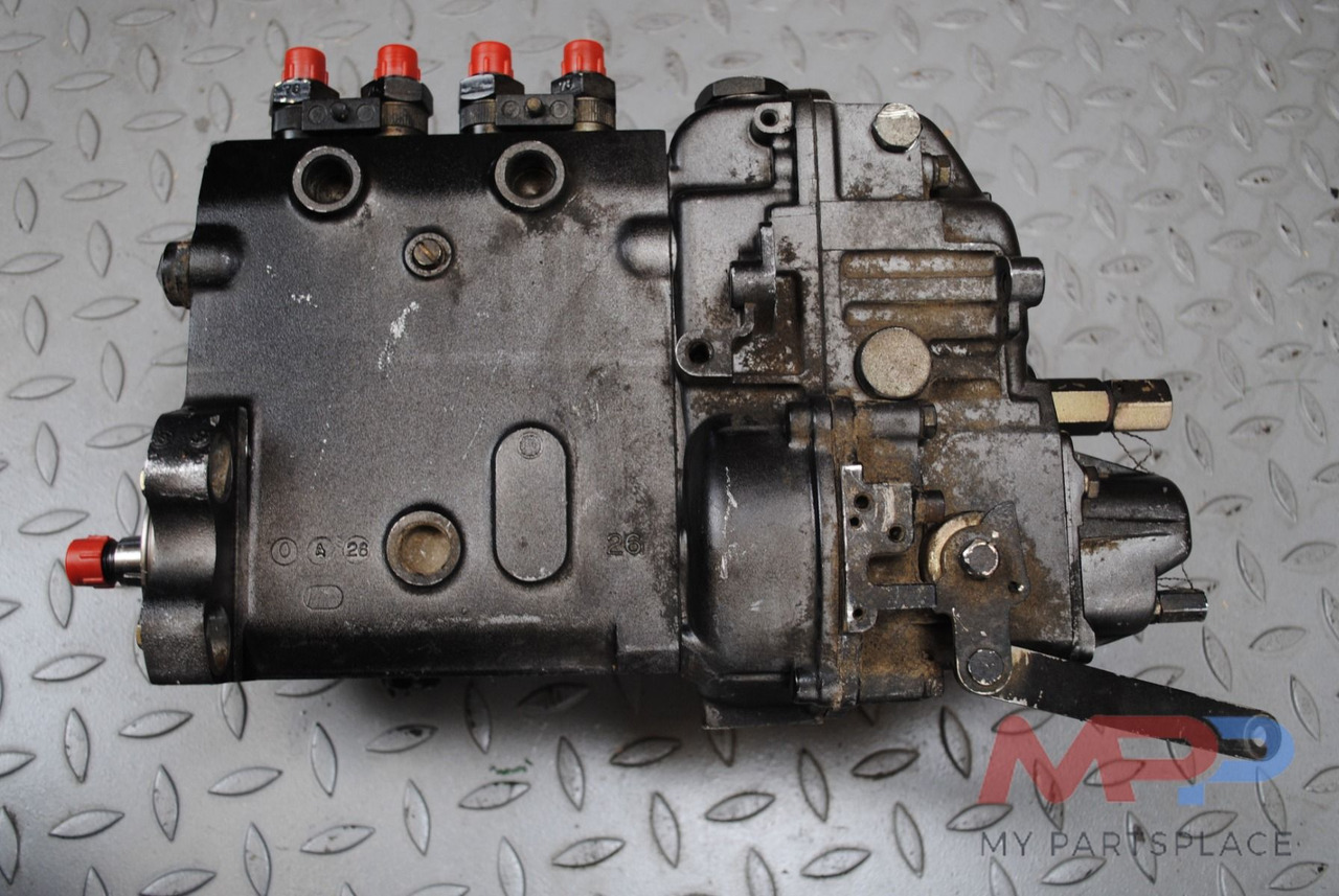 Injectiepomp Zexel Komatsu/Yanmar 4TNV106 - Топливный насос: фото 1 Injectiepomp Zexel Komatsu/Yanmar 4TNV106 - Топливный насос: фото 1