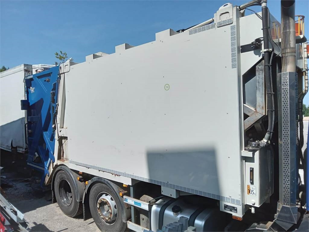 DAF Superstructure garbage truck MOL VDK PUSHER 20m3 - Мусоровоз: фото 1 DAF Superstructure garbage truck MOL VDK PUSHER 20m3 - Мусоровоз: фото 1