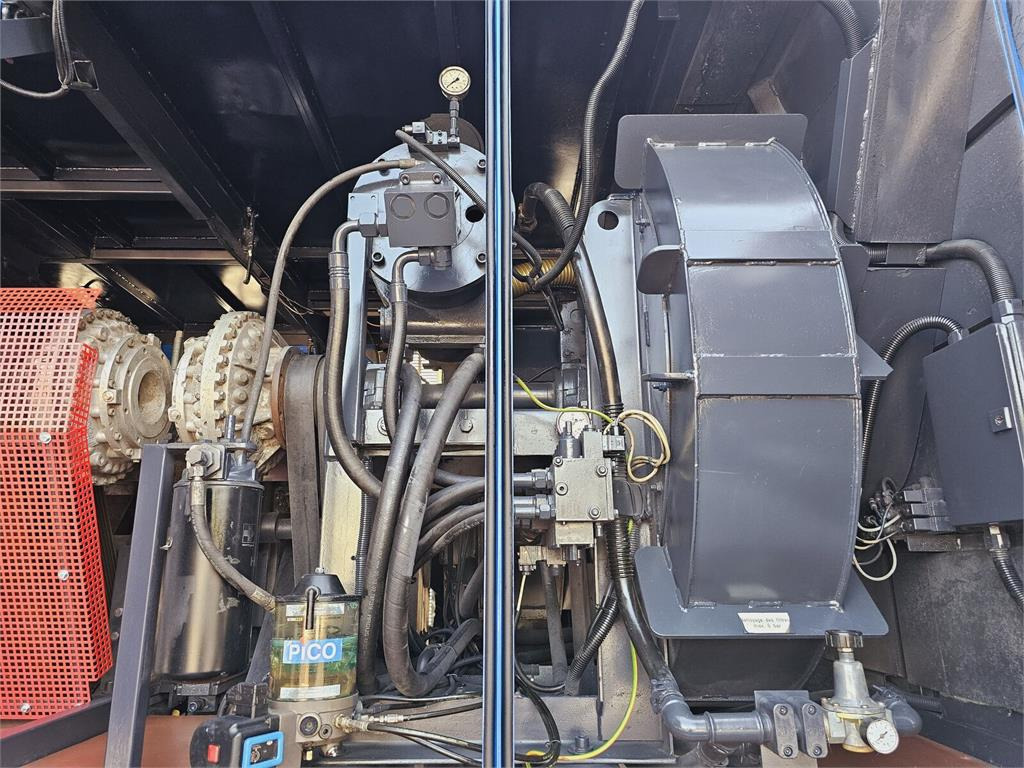 Iveco MTS 4 x TURBINE MTS 4 x TURBINE Saugbagger vacuum в лизинг Iveco MTS 4 x TURBINE MTS 4 x TURBINE Saugbagger vacuum: фото 12