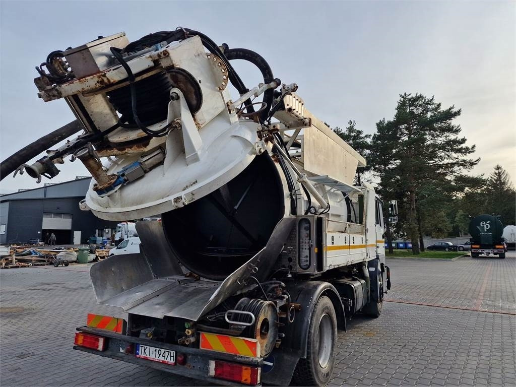 MAN WUKO MORO KOMBI FOR CHANNEL CLEANING - Коммунальная/ Специальная техника: фото 1 MAN WUKO MORO KOMBI FOR CHANNEL CLEANING - Коммунальная/ Специальная техника: фото 1