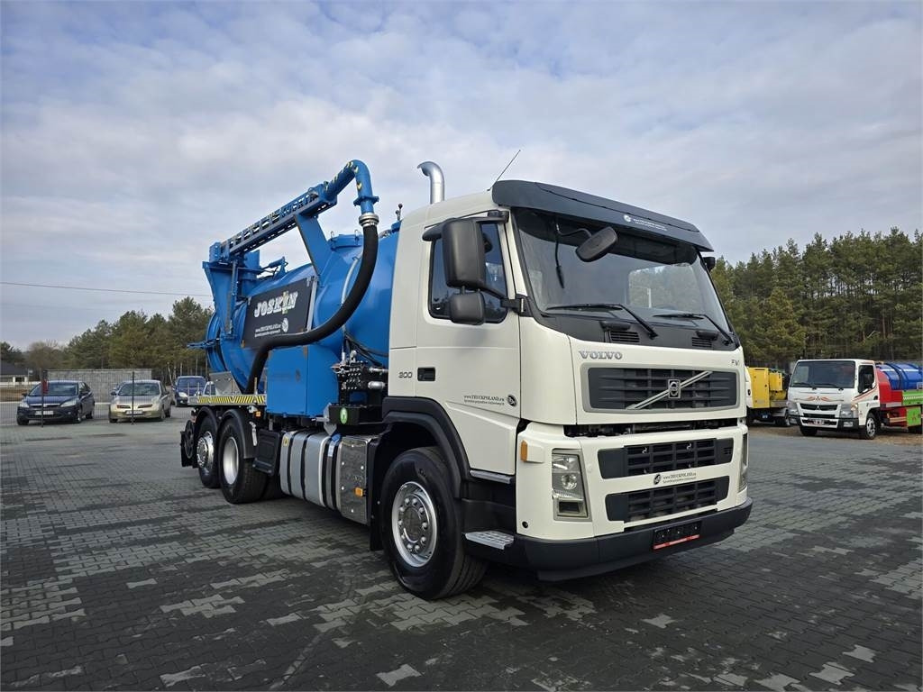 Volvo JOSKIN WUKO FOR CLEANING CHANNELS COMBI - Коммунальная/ Специальная техника: фото 2 Volvo JOSKIN WUKO FOR CLEANING CHANNELS COMBI - Коммунальная/ Специальная техника: фото 2