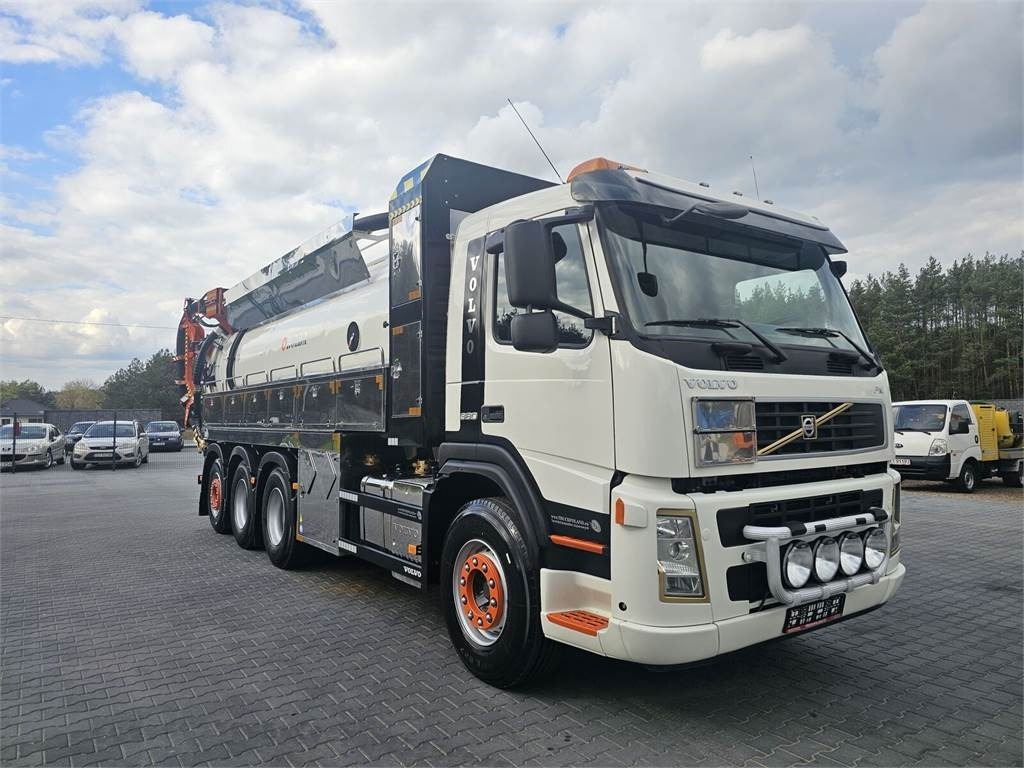 Volvo WUKO ADR ROLBA FOR CLEANING CHANNELS COMBI - Коммунальная/ Специальная техника: фото 3 Volvo WUKO ADR ROLBA FOR CLEANING CHANNELS COMBI - Коммунальная/ Специальная техника: фото 3