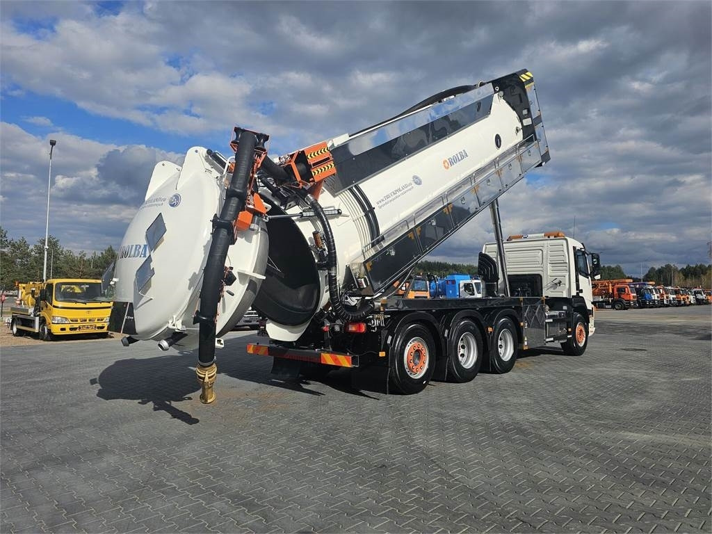 Volvo WUKO ADR ROLBA FOR CLEANING CHANNELS COMBI - Коммунальная/ Специальная техника: фото 2 Volvo WUKO ADR ROLBA FOR CLEANING CHANNELS COMBI - Коммунальная/ Специальная техника: фото 2