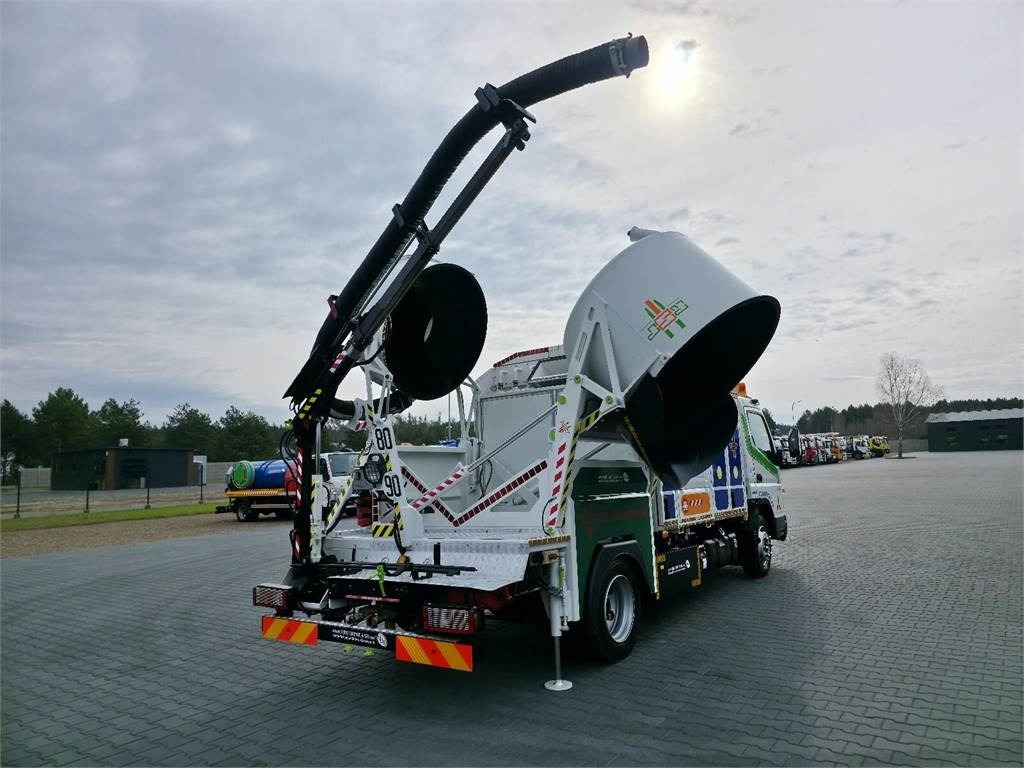 Mitsubishi CANTER odkurzacz koparka ssąca Saugbagger CITY SAU - Ассенизатор: фото 1 Mitsubishi CANTER odkurzacz koparka ssąca Saugbagger CITY SAU - Ассенизатор: фото 1