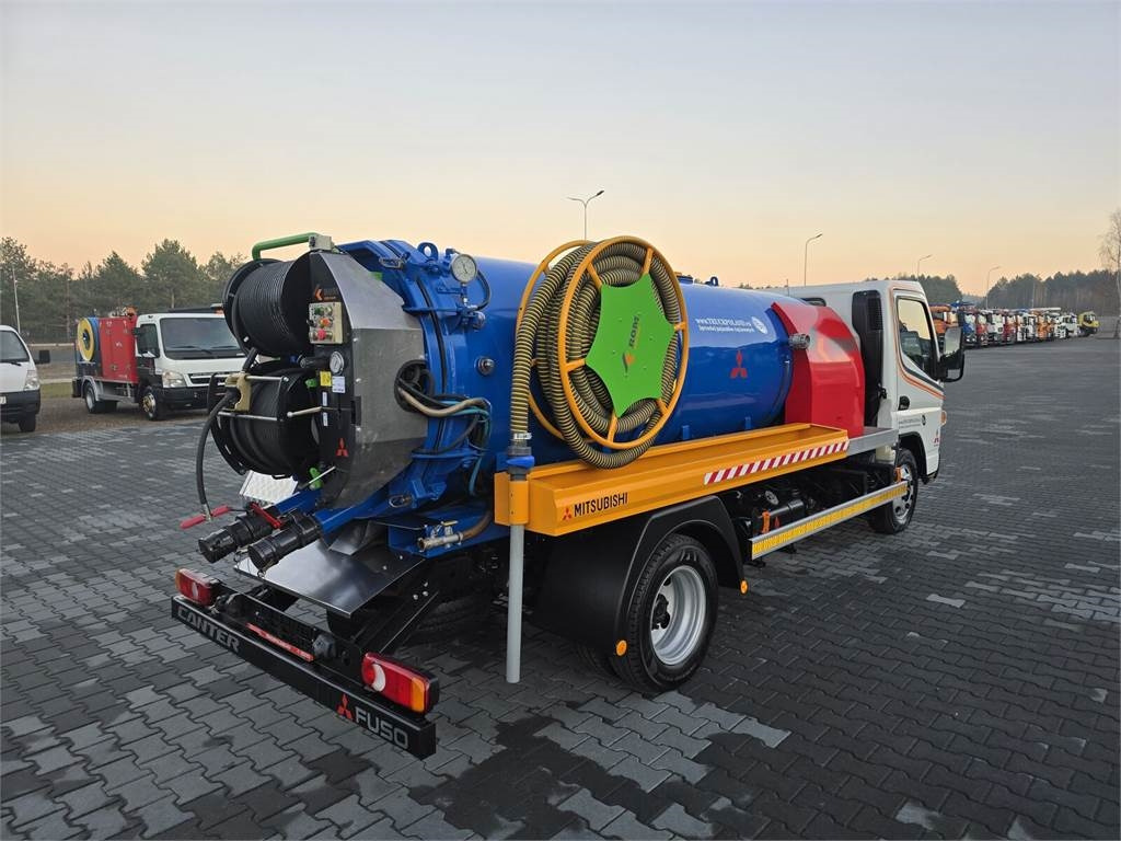 Mitsubishi ROM KOKS SMART COMBI WUKO HOT WATER FOR CLEANING S - Ассенизатор: фото 1 Mitsubishi ROM KOKS SMART COMBI WUKO HOT WATER FOR CLEANING S - Ассенизатор: фото 1