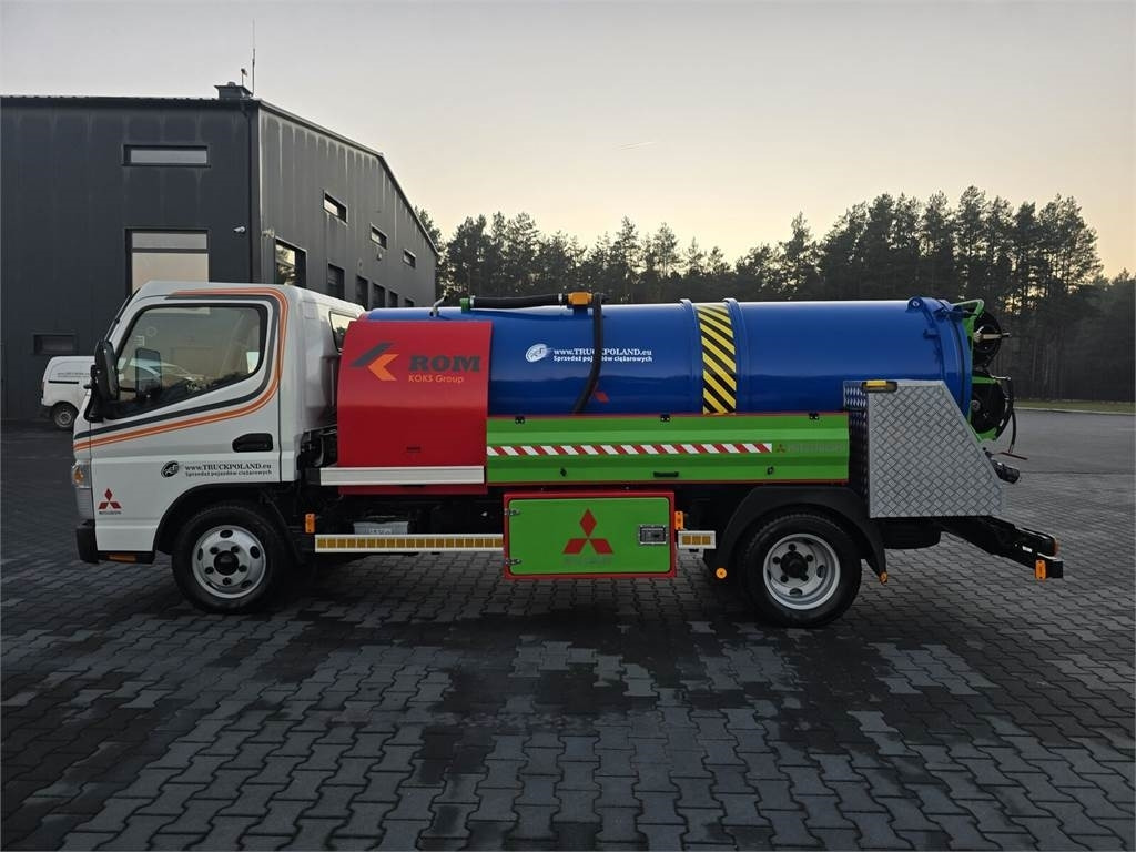 Mitsubishi ROM SMART COMBI WUKO HOT WATER FOR CLEANING SEWAGE - Ассенизатор: фото 4 Mitsubishi ROM SMART COMBI WUKO HOT WATER FOR CLEANING SEWAGE - Ассенизатор: фото 4