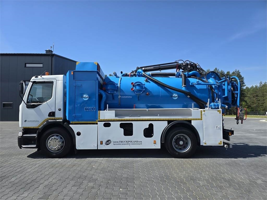 Renault 4x2 WUKO RIVARD for collecting liquid waste - Ассенизатор: фото 4 Renault 4x2 WUKO RIVARD for collecting liquid waste - Ассенизатор: фото 4