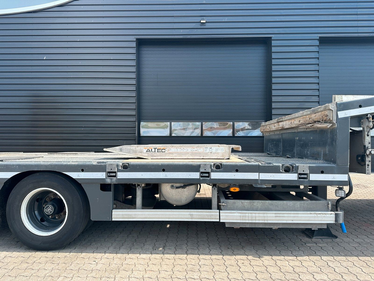 Faymonville Maxtrailer 4 achs tieflader / Zwangslenkung - Низкорамный полуприцеп: фото 5 Faymonville Maxtrailer 4 achs tieflader / Zwangslenkung - Низкорамный полуприцеп: фото 5