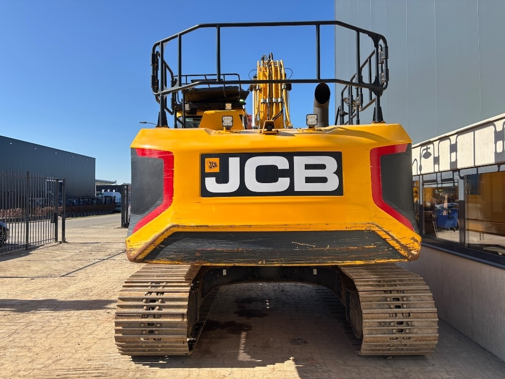 JCB 220 XL 4F -- 220X LC -- 220 X LC - 220 - Гусеничный экскаватор: фото 5 JCB 220 XL 4F -- 220X LC -- 220 X LC - 220 - Гусеничный экскаватор: фото 5