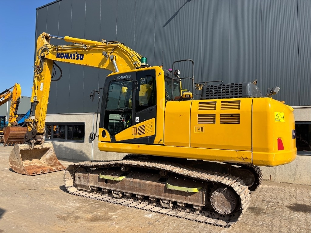 Komatsu HB 215LC-3 HB 215 - PC 210 - PC210LC-11 - Гусеничный экскаватор: фото 2 Komatsu HB 215LC-3 HB 215 - PC 210 - PC210LC-11 - Гусеничный экскаватор: фото 2
