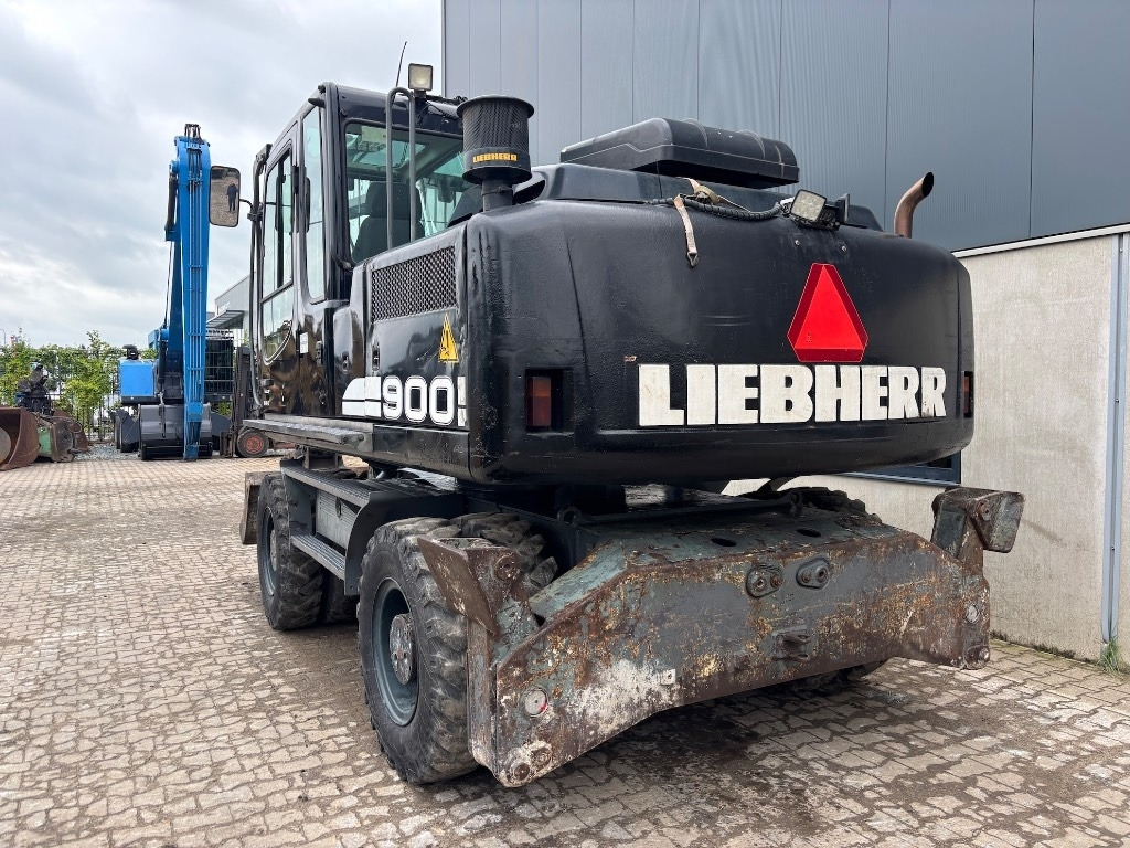 Liebherr A 900 C - A900 - A 904 C - Колёсный экскаватор: фото 4 Liebherr A 900 C - A900 - A 904 C - Колёсный экскаватор: фото 4